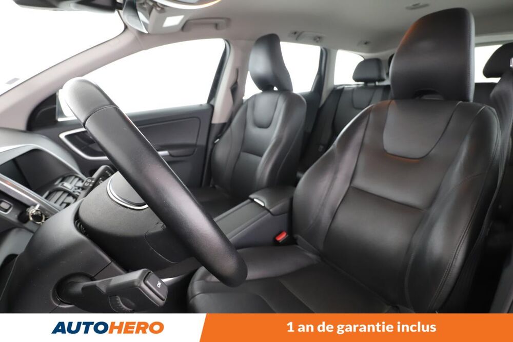 XC60 2.4 D5 AWD Summum Geartronic 6 220 ch 2016 occasion 92130 Issy-les-Moulineaux
