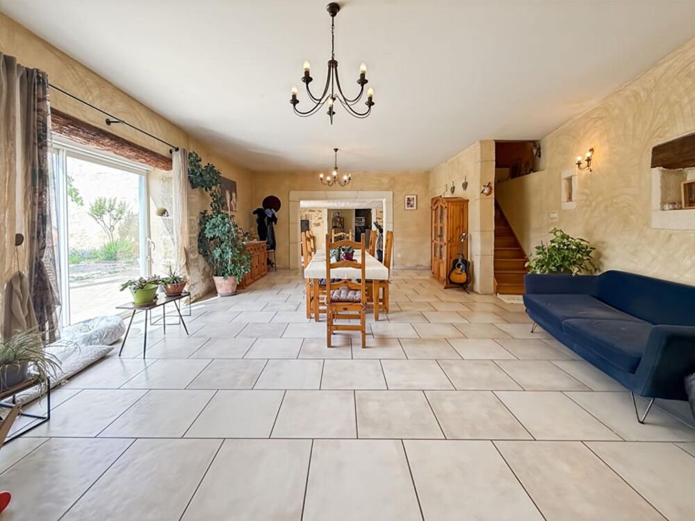 Vente Maison Maison à vendre à Courthézon avec piscine Courthezon