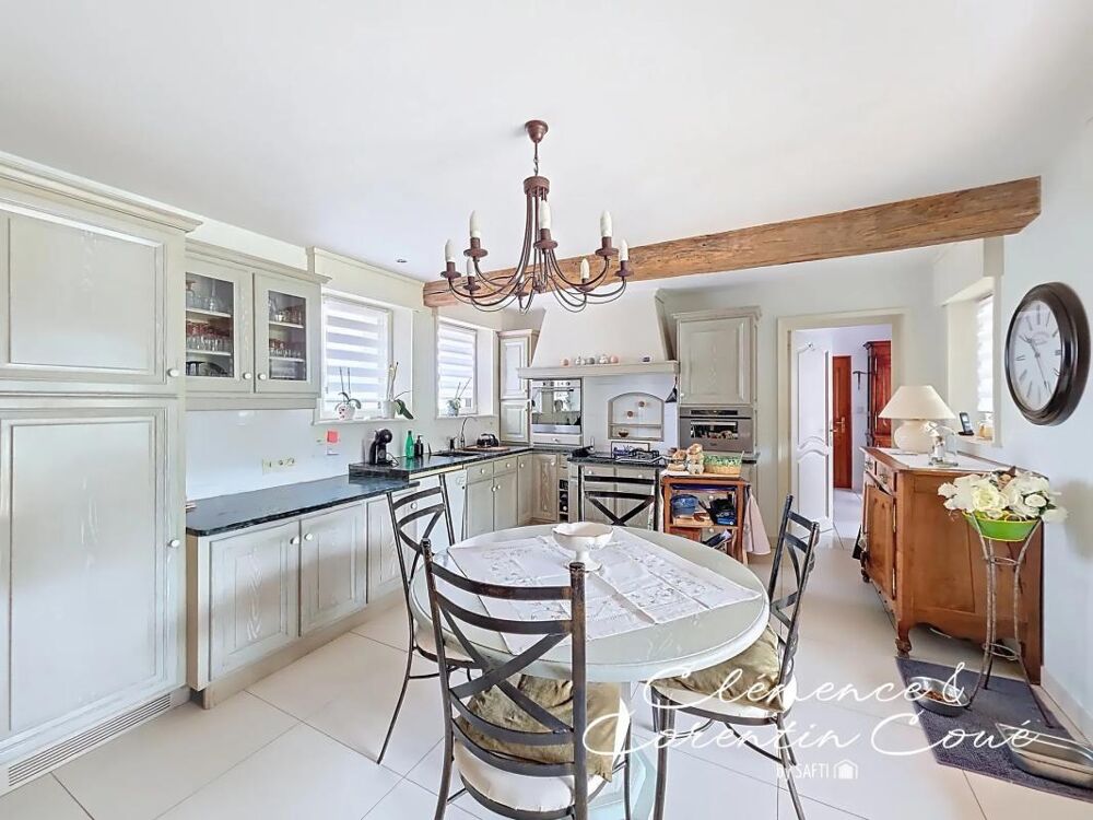 � vendre  Propri�t�/ch�teau Angrie (49440)