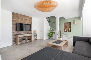  Maison � vendre 8 pi�ces 195 m�