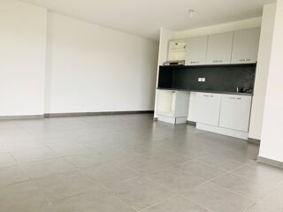  Appartement à louer 3 pièces 64 m²