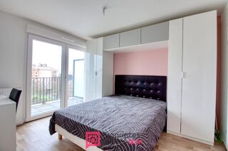  Appartement à louer 2 pièces 45 m²