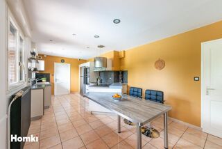  Propri�t�/ch�teau � vendre 7 pi�ces 262 m�