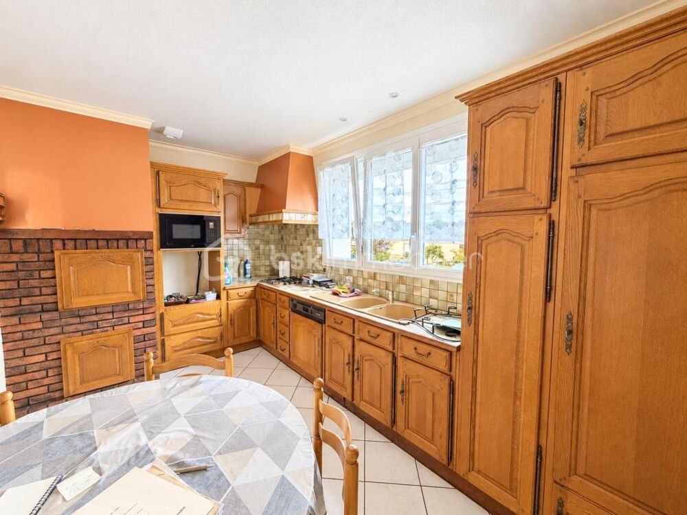 Vente Maison En Exclusivité, Maison sur sous-sol de 87m2 3 chambres Le bourgneuf la foret