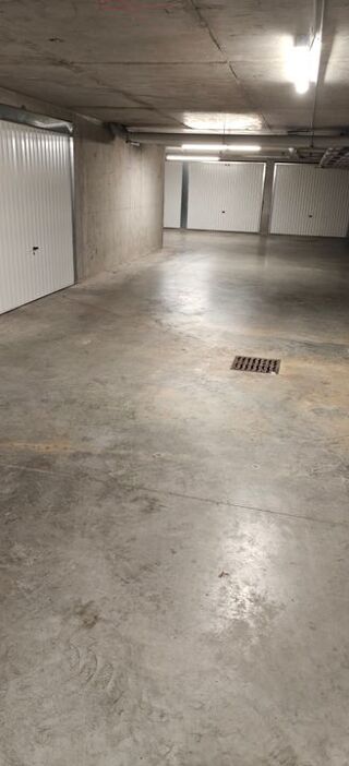  Appartement à louer 2 pièces 45 m²