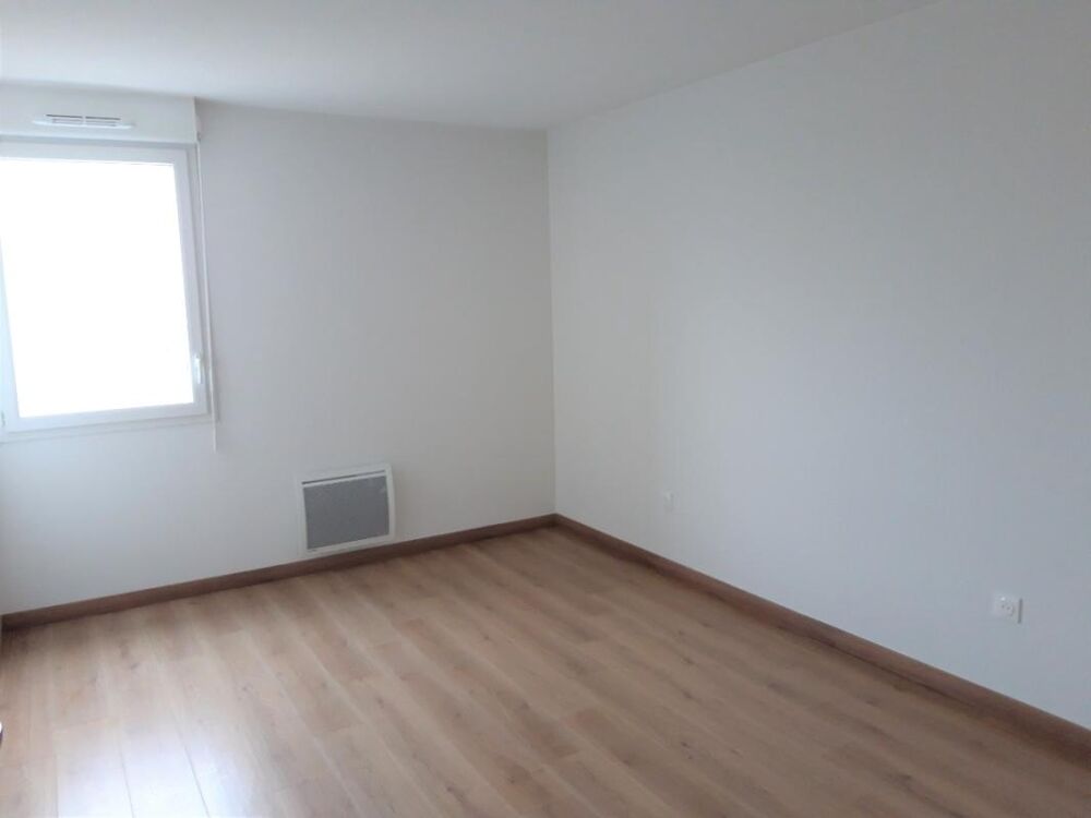 Location Appartement T3 avec balcon et parking à TOULOUSE Toulouse