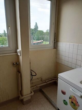  Appartement � louer 4 pi�ces 75 m�