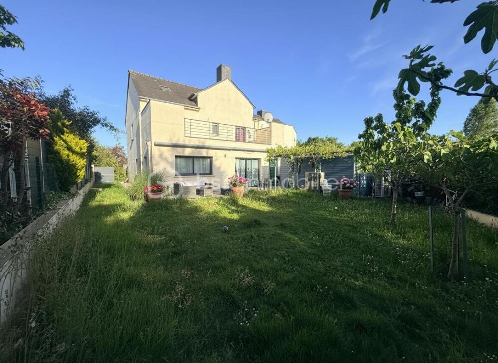 Vente Maison MAISON CONTEMPORAINE FAMILIALE – 7 CHAMBRES – ASCENSEUR – À 2,5 KM DE RENNES Vezin le coquet
