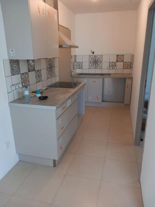  Appartement à louer 2 pièces 40 m²