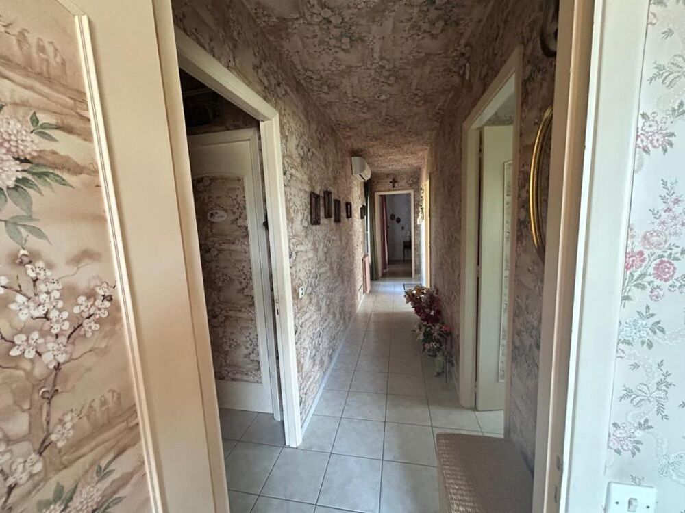 Vente Maison Maison 5 pièces / 135 m² / 169 000 EUR / PONT-DE-LARN Pont de larn