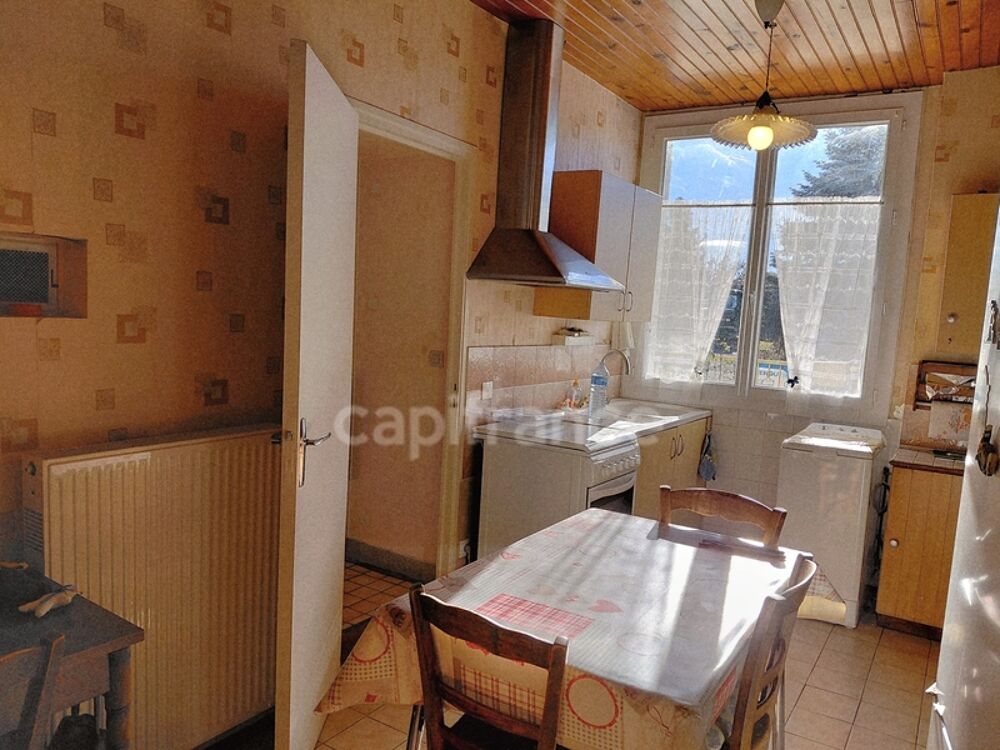 Vente Maison Maison 5 pièces 128 m2 LATHUS SAINT REMY (86) Lathus saint remy
