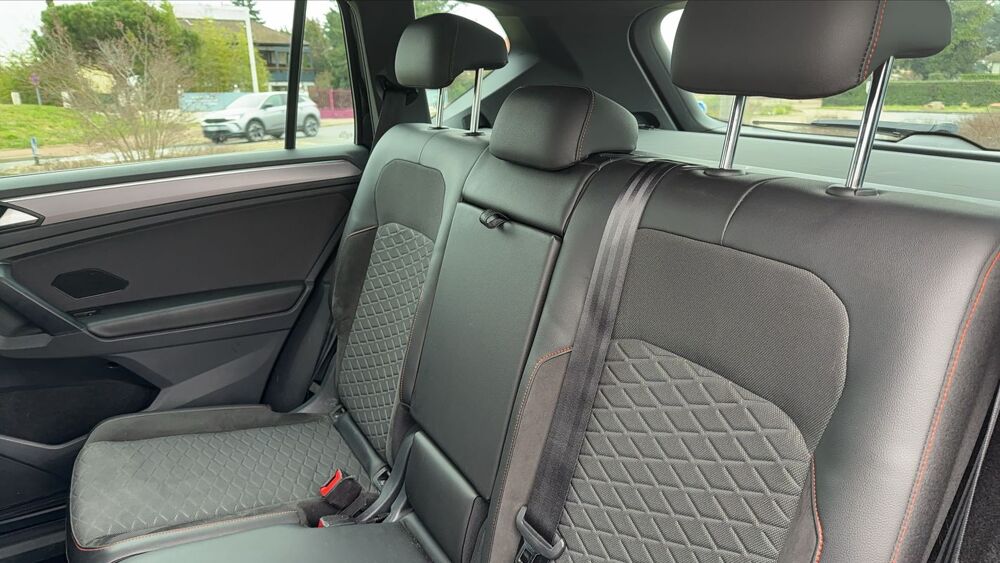 Tarraco 1.4 TSI 245 e-hybrid DSG6 FR - Automatique Toit ouvrant 2021 occasion 69680 Chassieu