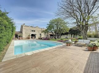  Maison � vendre 6 pi�ces 260 m�