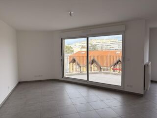  Appartement à louer 3 pièces 69 m²