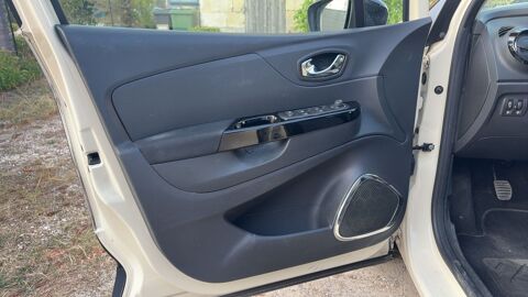 Captur 0.9 TCe 90 Intens 2015 occasion 33290 Parempuyre