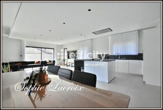  Villa � vendre 5 pi�ces 135 m�