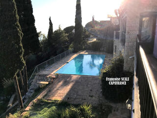  Maison � vendre 6 pi�ces 230 m�