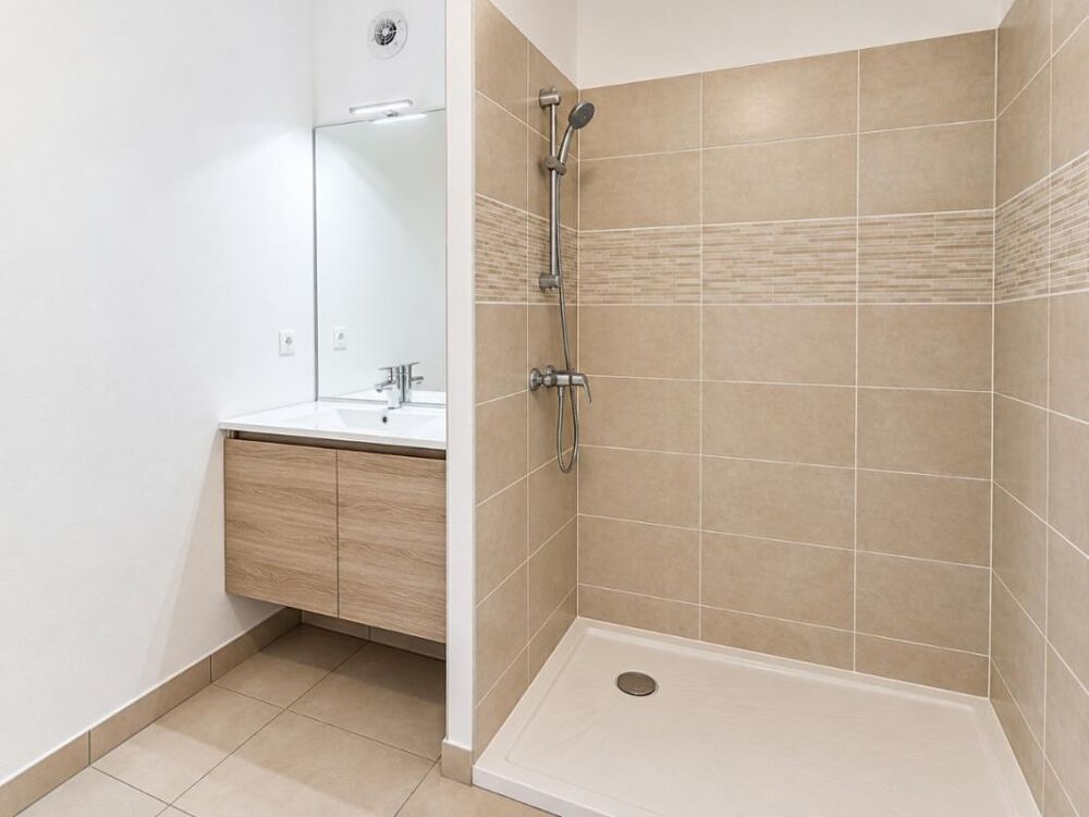 Location Appartement T4 neuf avec balcon et parkings à AGDE Agde