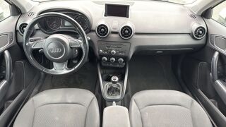 A1 I 1.6 TDI 90 Ambiente 2012 occasion 69960 Corbas
