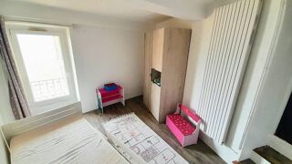  Appartement à louer 5 pièces 105 m²