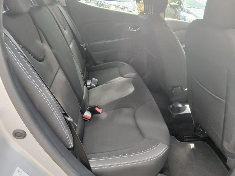 Clio IV 1.5 DCI 75 CV BUSINESS 2018 occasion 31570 Lanta