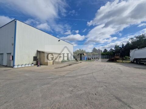   VENTE TERRAIN INDUSTRIEL 
