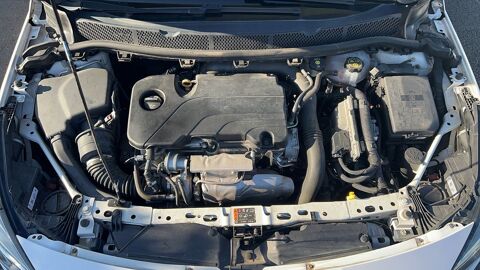 Astra V 1.4 Turbo 150 BVA Elite - Automatique 2018 occasion 63000 Clermont Ferrand