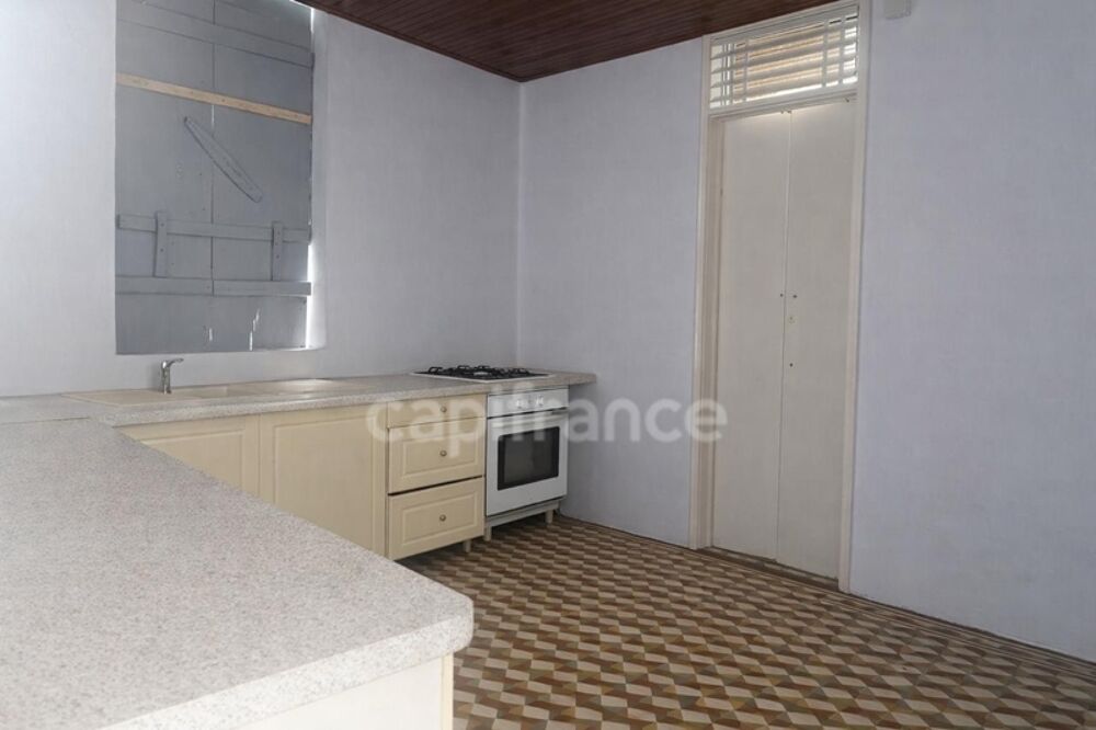 Vente Maison À Vendre - Fort-de-France Eaux Découpées – Maison individuelle 146 m² avec annexe et potentiel rare Fort de france