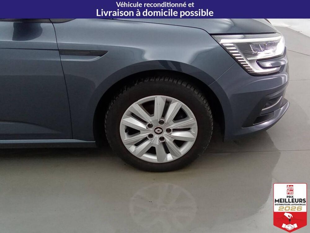 M&eacute;gane IV Berline TCe 115cv Zen 2022 occasion 10150 Lavau