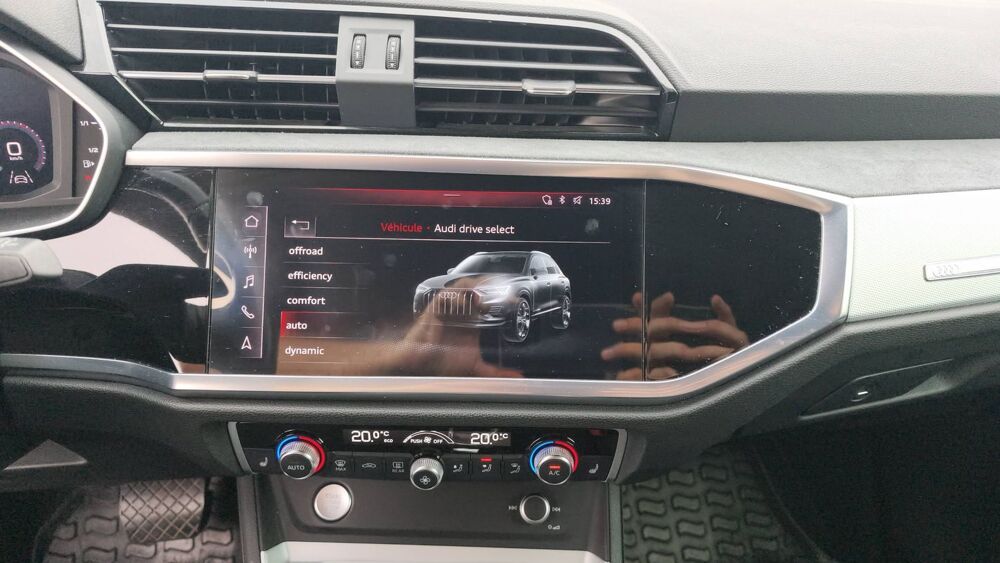 Q3 II 2.0 TDI 150 DSG7 Design Luxe 2020 occasion 44690 La Haie Fouassiere
