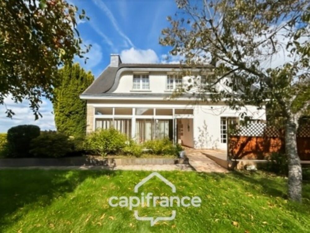 Maison 7 pièces 162 m² · à Seglien · 162 m² · 199 990 €