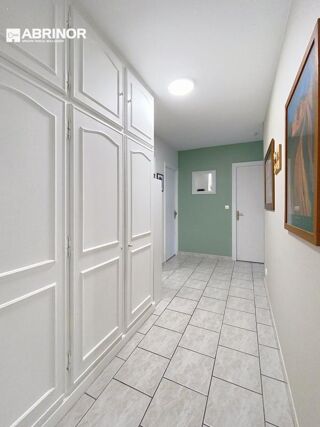  Appartement � vendre 5 pi�ces 135 m�