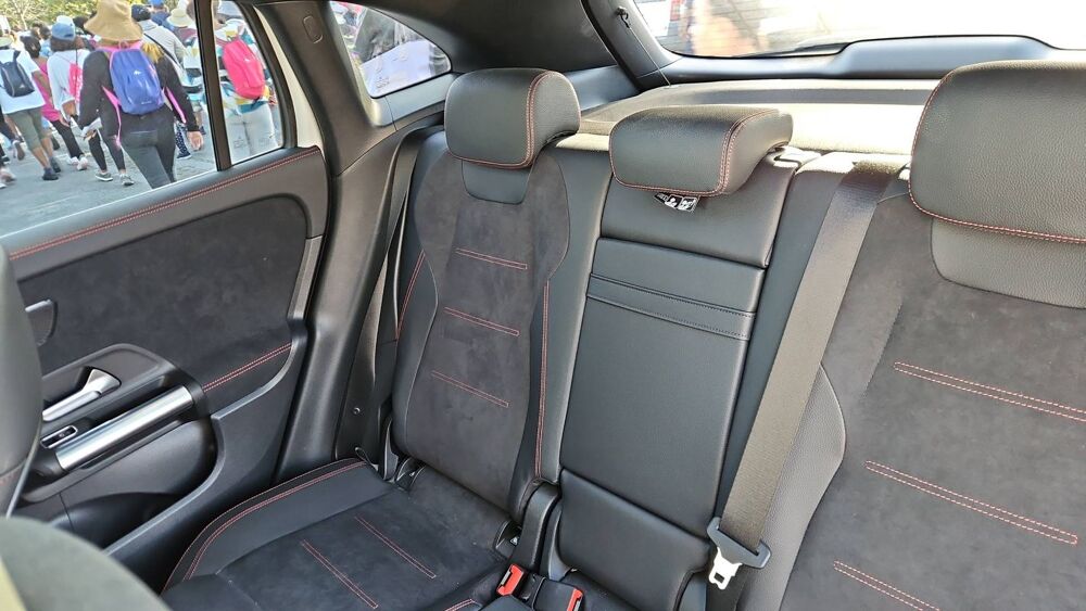 Classe GLA 250e 218 EQ Power 8G-DCT AMG Line 2023 occasion 97436 Saint Leu