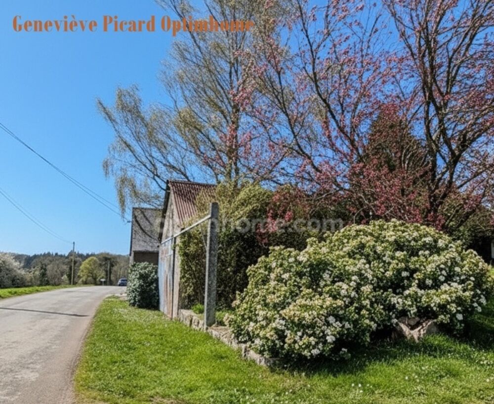 Vente Maison Ancien corps de ferme à Saint-Aignan (56) avec dépendances sur environ 3 500 m2 de terrain Saint aignan