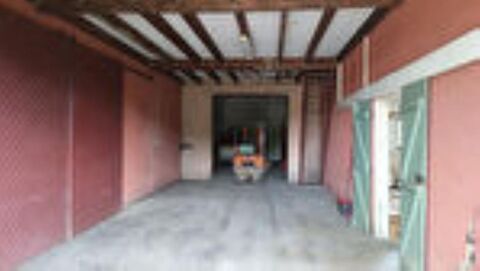   Murs à vendre  33 Saint Romain La Virvee 1000 m2 de bâti 