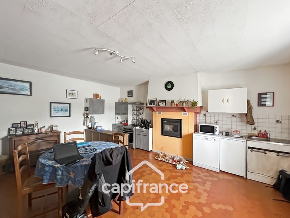 Vente Maison Maison à vendre proche Pontivy – 85 m² – 2 chambres – terrain 807 m² – garage – fort potentiel Noyal pontivy