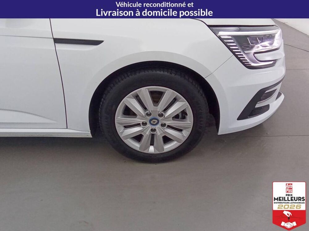 M&eacute;gane IV Berline E-TECH Plug-In Hybride 160 Zen 2022 occasion 10150 Lavau
