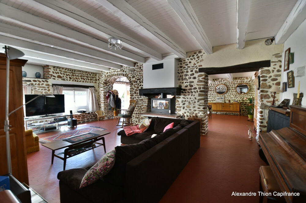 Dpt Ain (01), à vendre DRUILLAT maison P8