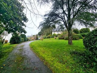  Maison � vendre 9 pi�ces 270 m�