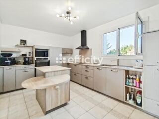  Maison � vendre 4 pi�ces 135 m�