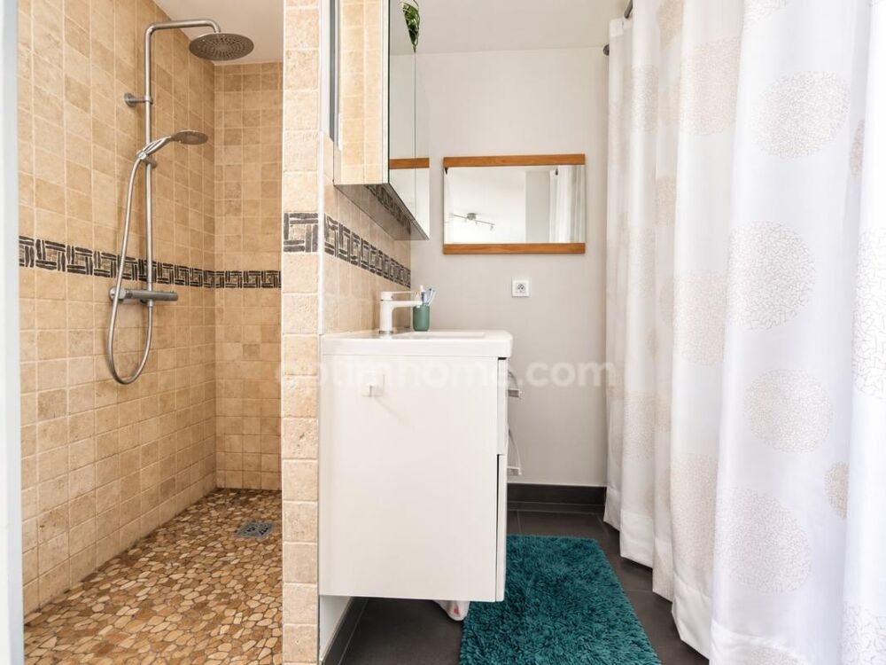 à vendre  Maison Chazay-d'Azergues (69380)
