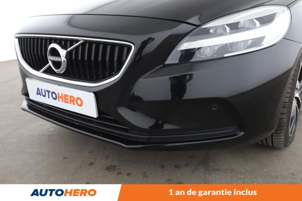 V40 2.0 T2 Signature Edition 122 ch 2019 occasion 92130 Issy-les-Moulineaux