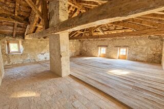  Propriété/château à vendre 15 + pièces 200 m²