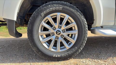L200 IV 2.4 DI-D 181 4WD Intense Connect 2018 occasion 16000 Angouleme