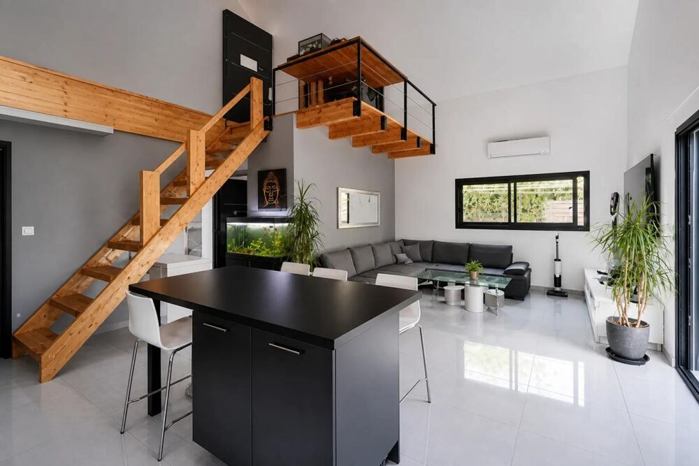 Ensemble immobilier - deux maisons louées sur un terrain 1 434m²