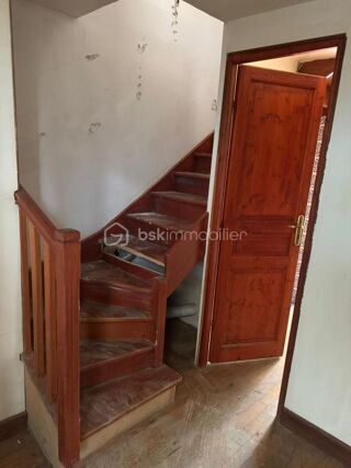  Propri�t�/ch�teau � vendre 9 pi�ces 218 m�