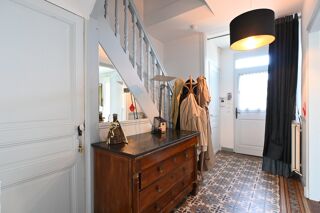  Propriété/château à vendre 9 pièces 290 m²