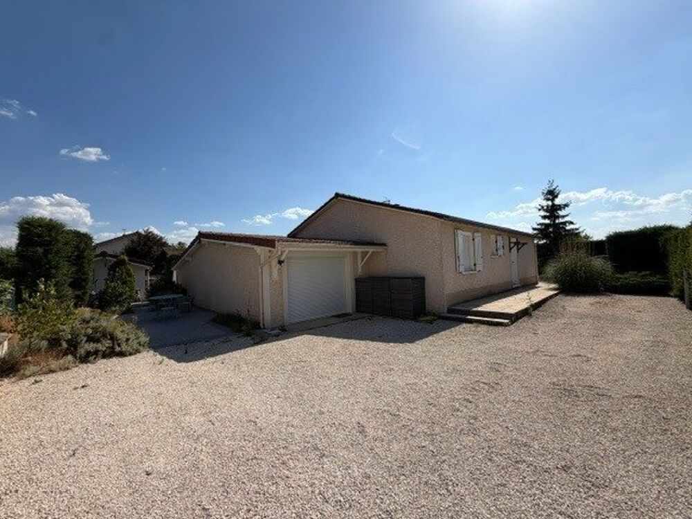Maison de caractère secteur Veauche  147 m² sur terrain clos et arboré de 810 m²