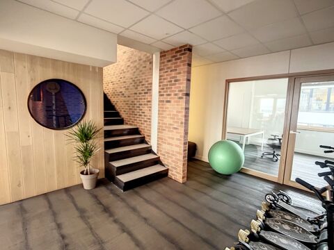 Local/bureau &agrave; vendre CHAMBERY (73) - bureaux + parking priv&eacute;s - sp&eacute;cial investisseur 1478000 73000 Chambery