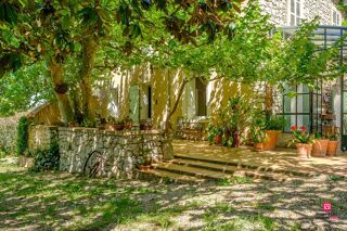  Maison à vendre 10 pièces 330 m²